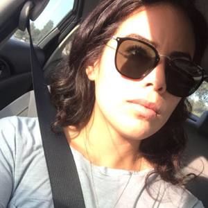 Meet your Posher, Cynthia